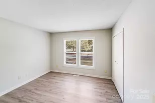 7700 Park Vista Cir, Charlotte, NC 28226 - Photo 12