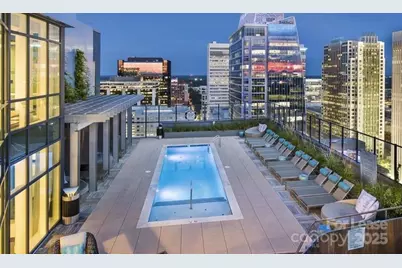 225 S Poplar Street #B2, Charlotte, NC 28202 - Photo 2