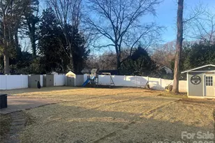 850 Burnley Rd, Charlotte, NC 28210 - Photo 34