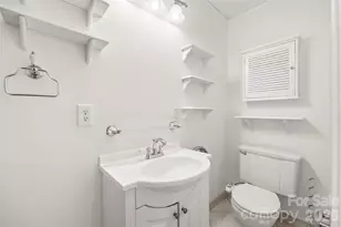 850 Burnley Rd, Charlotte, NC 28210 - Photo 22