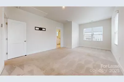 9645 Munsing Drive, Charlotte, NC 28269 - Photo 18