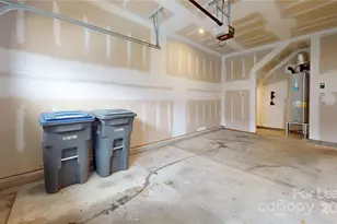 9645 Munsing Dr, Charlotte, NC 28269 - Photo 30