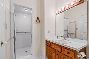 400 Charlotte St, Asheville, NC 28801 - Photo 18