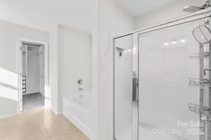 11022 Belmont Run Ln, Charlotte, NC 28213 - Photo 28