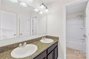 11022 Belmont Run Ln, Charlotte, NC 28213 - Photo 34