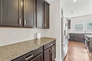 11022 Belmont Run Ln, Charlotte, NC 28213 - Photo 20