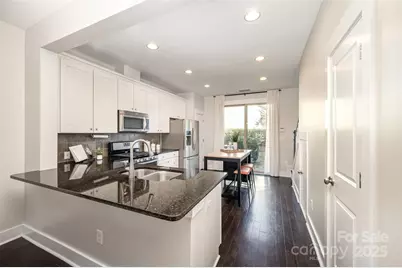 3252 Bending Birch Lane, Charlotte, NC 28206 - Photo 10