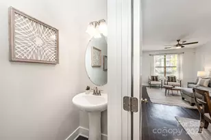 3252 Bending Birch Ln, Charlotte, NC 28206 - Photo 16