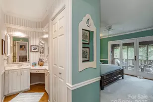 606 Red Oak Dr, Hendersonville, NC 28791 - Photo 24