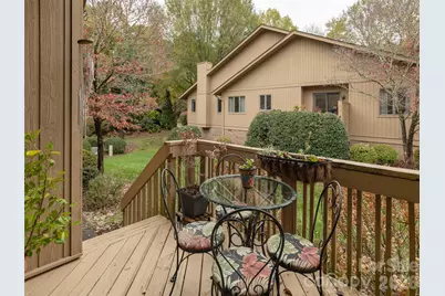 606 Red Oak Drive, Hendersonville, NC 28791 - Photo 14