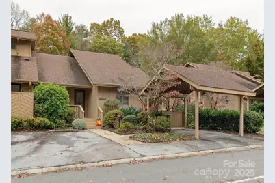 606 Red Oak Drive, Hendersonville, NC 28791 - Photo 1