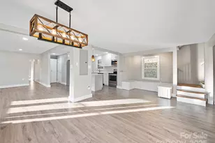 3477 Cane Creek Rd, Bakersville, NC 28705 - Photo 10