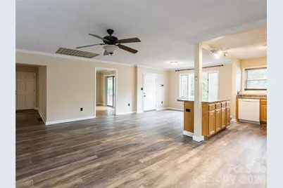 65 Banks Town Road, Weaverville, NC 28787 - Photo 10