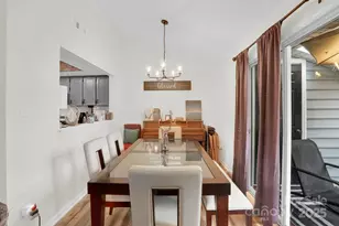 2911 Iron Gate Ln, Charlotte, NC 28212 - Photo 10