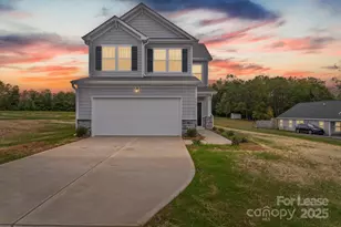 133 Pumice Dr, Statesville, NC 28625 - Photo 1