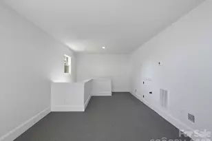 9115 Clement Cir, Terrell, NC 28682 - Photo 32