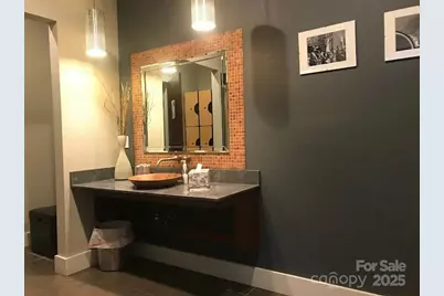 317 N King Street, Hendersonville, NC 28792 - Photo 8