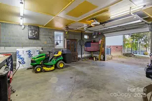 7733 Skyline Dr, Sherrills Ford, NC 28673 - Photo 18