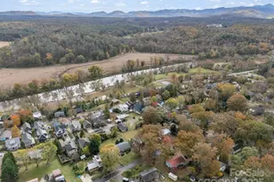 27 Lamb Ave, Asheville, NC 28806 - Photo 16