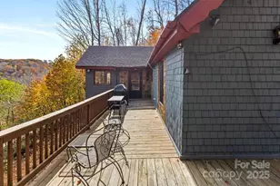 563 Bee Tree Ln, Mars Hill, NC 28754 - Photo 16