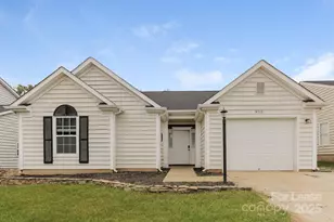 8512 Galena View Dr, Charlotte, NC 28269 - Photo 2