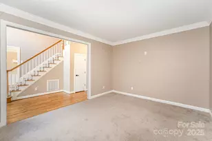 4910 Foxbriar Trail, Charlotte, NC 28269 - Photo 10