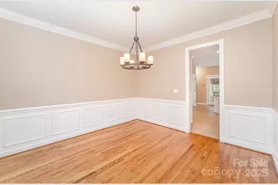 4910 Foxbriar Trail, Charlotte, NC 28269 - Photo 8