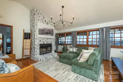 322 Goldenleaf Road, Mars Hill, NC 28754 - Photo 6