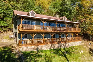 322 Goldenleaf Rd, Mars Hill, NC 28754 - Photo 2