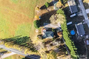 290 Stepp Mill Rd, Hendersonville, NC 28792 - Photo 28