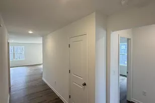 227 W 18th St, Kannapolis, NC 28081 - Photo 2