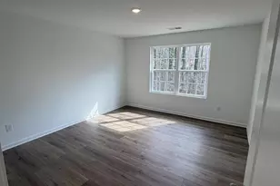 227 W 18th St, Kannapolis, NC 28081 - Photo 10