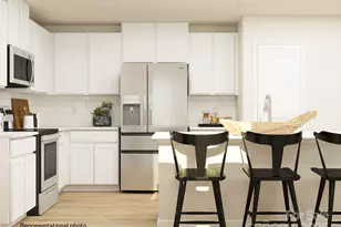 221 W 18th St, Kannapolis, NC 28081 - Photo 6