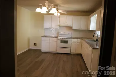 120 Oakley Drive, Gastonia, NC 28052 - Photo 10