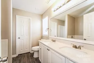 8615 Appledale Dr, Charlotte, NC 28262 - Photo 10