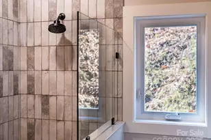 67 Crestfield Ave, Asheville, NC 28804 - Photo 28