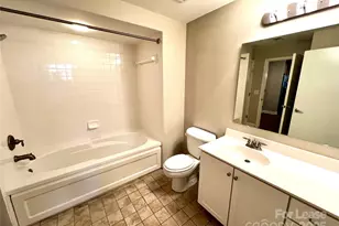 720 Governor Morrison St, Charlotte, NC 28211 - Photo 18