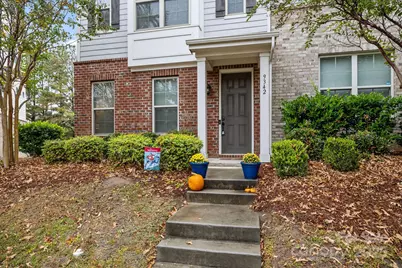 9342 Ainslie Downs Street, Charlotte, NC 28273 - Photo 2