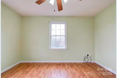 325 Gwen Lane, Shelby, NC 28152 - Photo 4