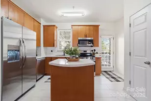 7119 Founders Club Ct, Charlotte, NC 28269 - Photo 10