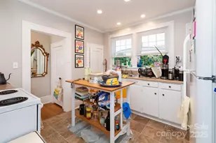 16 Gracelyn Rd, Asheville, NC 28804 - Photo 4