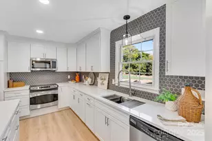 404 Southland Rd, Huntersville, NC 28078 - Photo 16