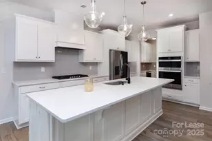 3304 Cheyney Park Dr, Charlotte, NC 28269 - Photo 8