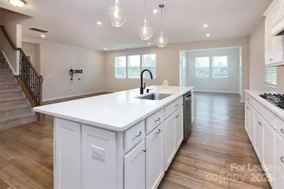 3304 Cheyney Park Drive, Charlotte, NC 28269 - Photo 10