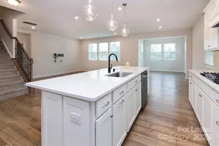 3304 Cheyney Park Dr, Charlotte, NC 28269 - Photo 10