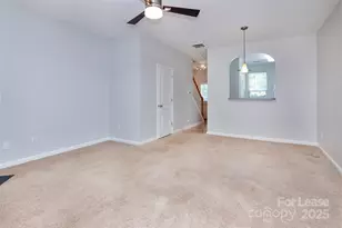 8348 Chaceview Ct, Charlotte, NC 28269 - Photo 6