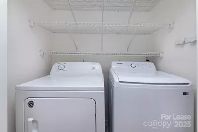 8348 Chaceview Court, Charlotte, NC 28269 - Photo 18