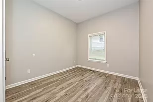 117 W Henderson St, Salisbury, NC 28144 - Photo 14