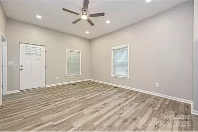 117 W Henderson Street, Salisbury, NC 28144 - Photo 8