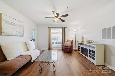 37 Hamiltons Harbor Drive, Lake Wylie, SC 29710 - Photo 12